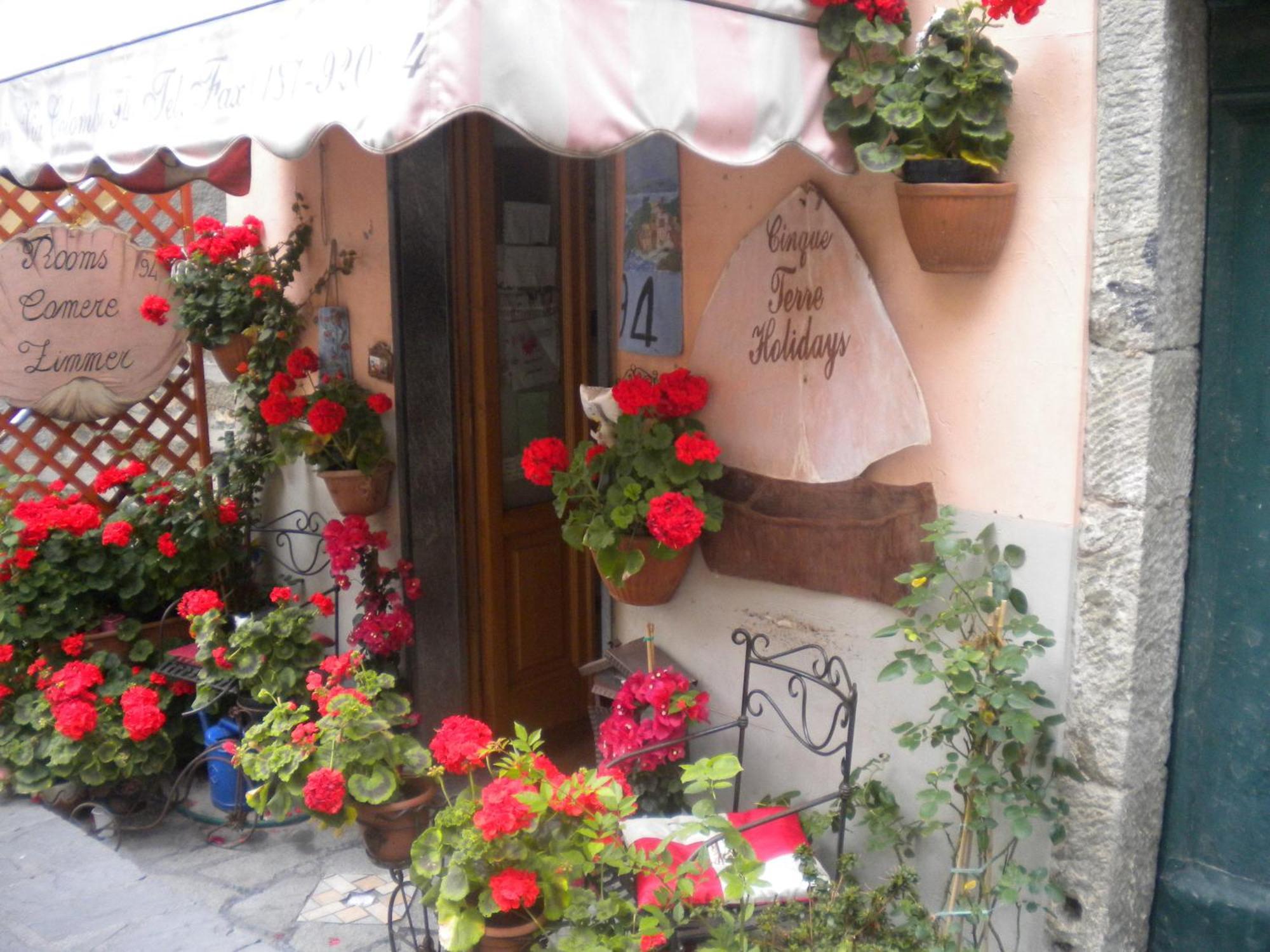 Cinqueterre Holidays Hotel Riomaggiore Exterior photo